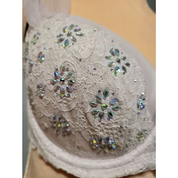 Rare Victoria's Secret Dream Angels Tulle and Rhinestone Demi Bra - Picture 2 of 6